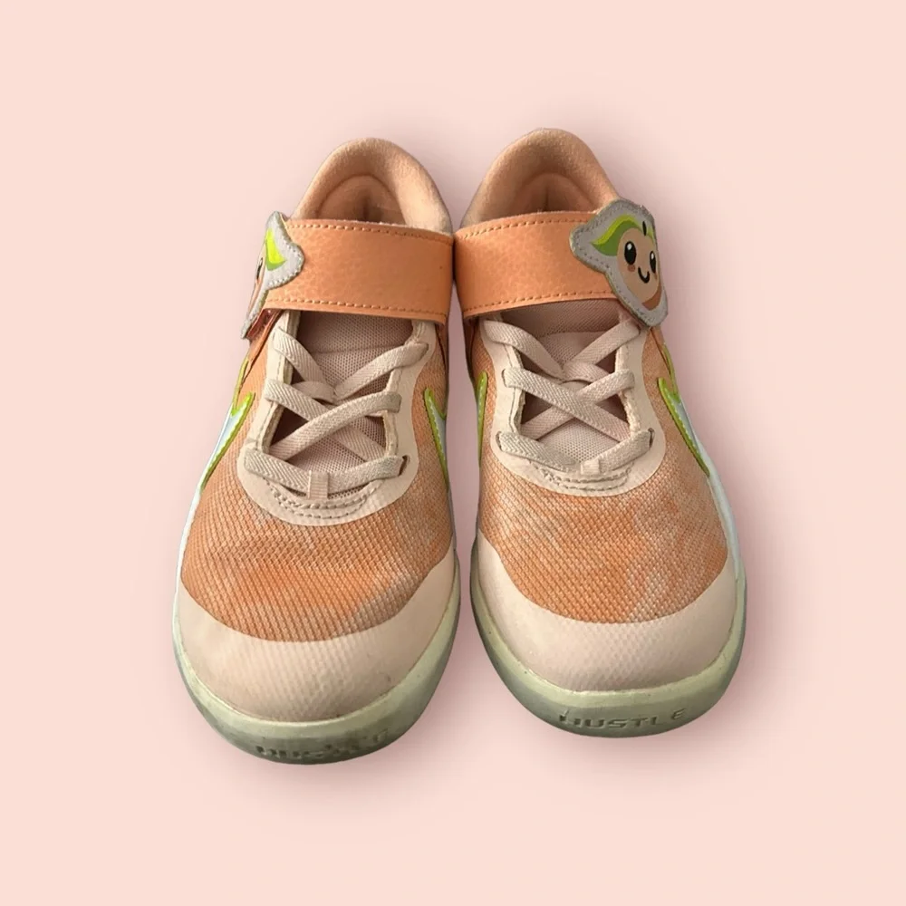 Nike Team Hustle D 10 Lil DM4324-600 Sz 1Y
